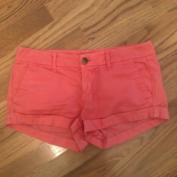 American Eagle coral shorts - Picture 1 of 2